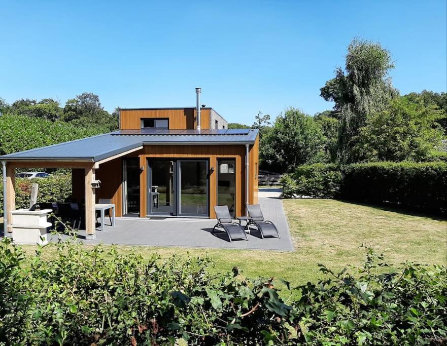 Vakantiehuis Eikzicht Gelegen Aan Het Bos Elsloo (Friesland) Exterior foto
