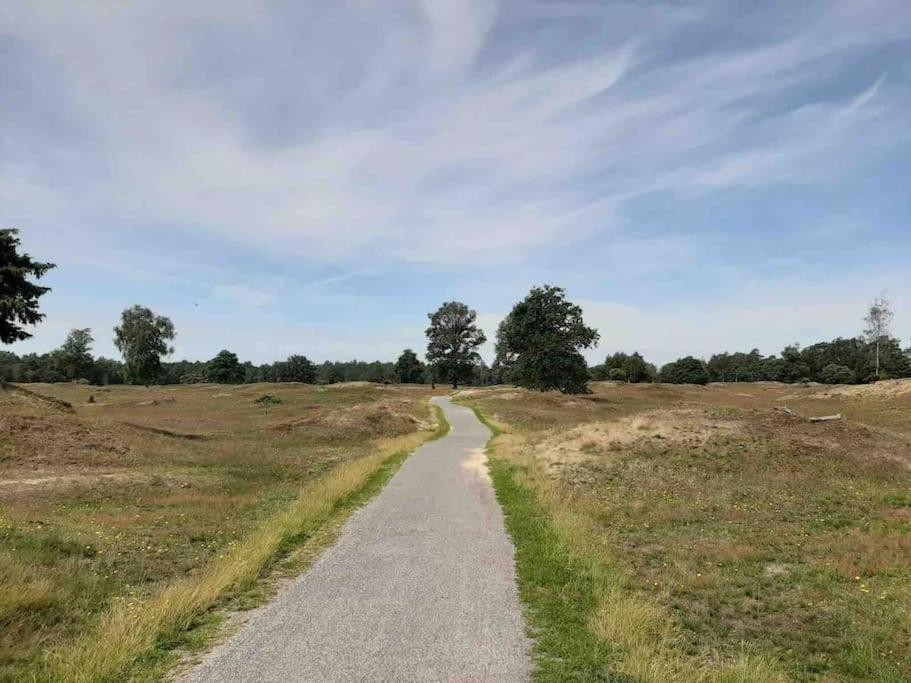 Vakantiehuis Eikzicht Gelegen Aan Het Bos Elsloo (Friesland) Exterior foto